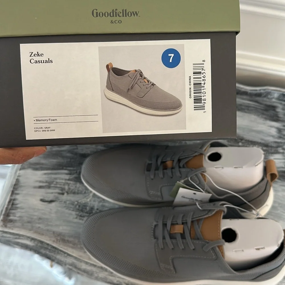 Goodfellow & Co NWT Zeke Casuals Gray Athletic shoe men’s size 7
